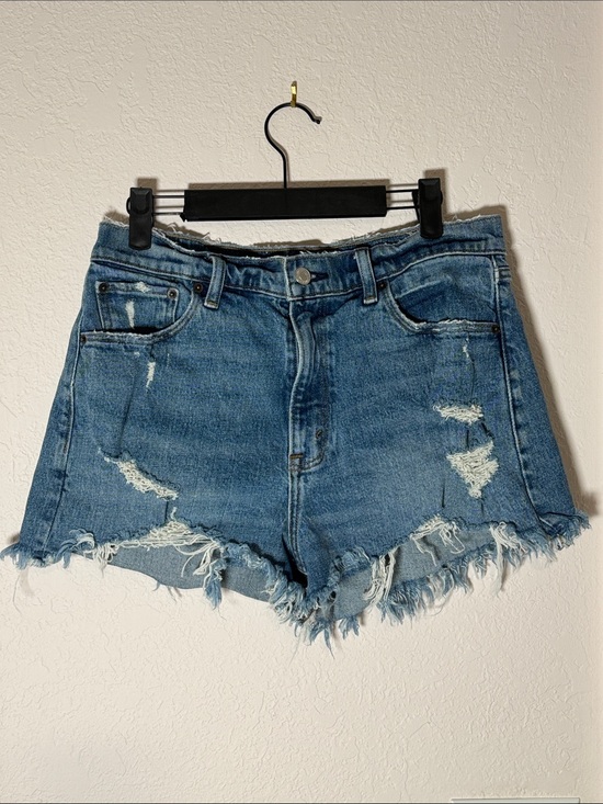 Abercrombie & Fitch Pants - Abercrombie & Fitch The Mom High Rise Blue Denim Shorts Size 29 | Size 8